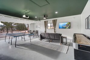 Spielezimmer