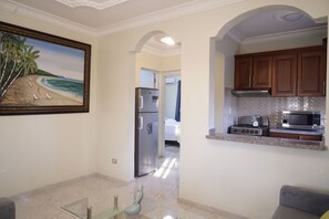 Floor, Flooring, Indoors, Furniture, Living Room