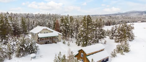 The Bear Den is in an idyllic location that transforms into a Winter Wonderland when the snow falls. With miles and miles of snowmobile trails just steps away, it's the perfect place for those seeking winter adventure.