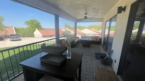 Screened in huge patio