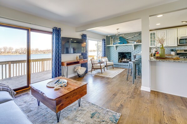 White Lake Charter Township Vacation Rental | 3BR | 2BA | 2,500 Sq Ft | Stairs