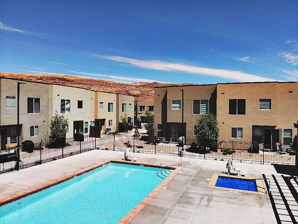 Huge Pool, Spa, and Outdoor Entertaining Area!