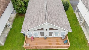 37 Exterior