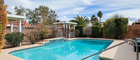 Las Vegas Vacation Rental | 3BR | 2BA | 1,821 Sq Ft | Step-Free Access