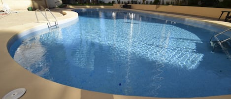 Apartamentos Karola Benidorm, 2 quartos piscina Levante praia verão, família, crianças