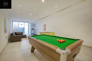 Game room
