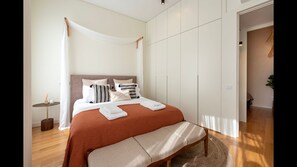 The bedroom comes with closet space and an AC unit for comfortable stays all year round. #AC #modern