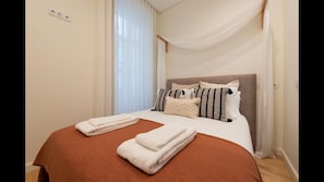Lovely bedroom with a high quality mattress for a restful sleep. #bedroom #comfort #airbnb