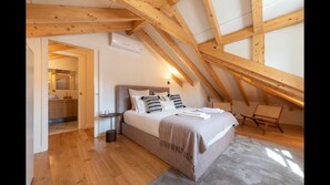 Very spacious bedroom with a high quality mattress for a restful sleep. Cozy linen included! #bedroom #comfort #airbnb