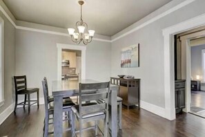 Modern dining room table let’s you entertain while traveling