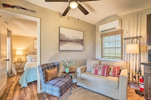 Living Area | Twin Sleeper Sofa | Free WiFi