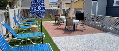 Great House, 1 Block from the Beach and Boardwalk. Fantastic Location.