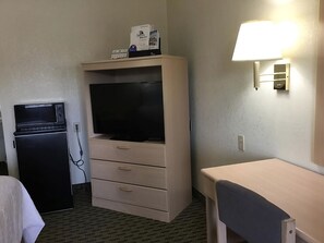 TV and Desk Area