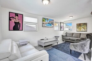The villa offers a modern style and design with comfortable spaces 