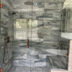 Master Bath. 