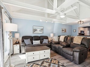 Living Room at 709 Queens Grant