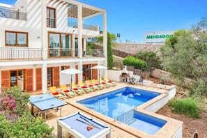 Villa Cala Nit image