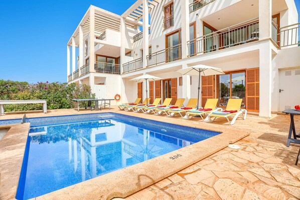 Villa Cala Nit image