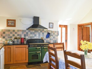 Kitchen/diner | Hunters Lodge, Scruton, near Northallerton