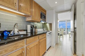 Fully equipped kitchen