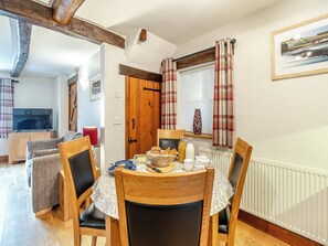 Dining Area | Nans Cottage - Whitby Cottages, Whitby