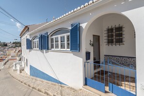 Entrance to Casa das Conchas