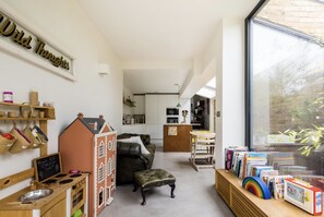 Play corner