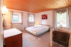 Schlafzimmer 1 im 1.Obergeschoss 