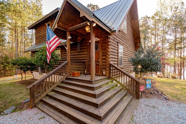 Beautiful Log Cabin