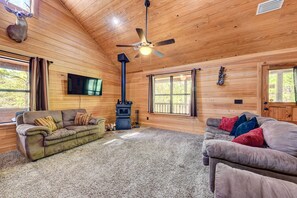 Living Room | 2nd Floor | Wood-Burning Stove | Smart TV