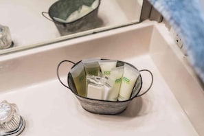 Équipements de salle de bain