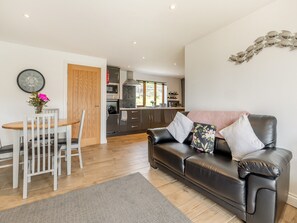 Living area | Honey Bee - Honeyhill Farm Cottages, Tytherleigh, near Axminster