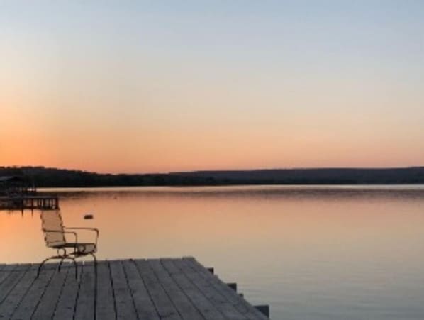 Beautiful Texas sunrise on Inks lake