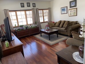 Living room with Brazilian Cherry floors. 