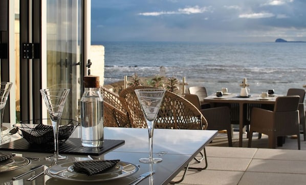 Enjoy uninterrupted views