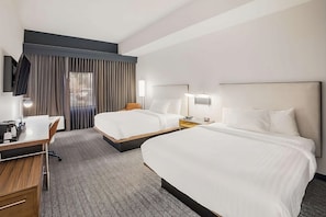 Comfortable 2 Queen beds; perfect for your vacation!
