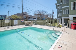 Condo with Pool Close to Carolina Beach Boardwalk