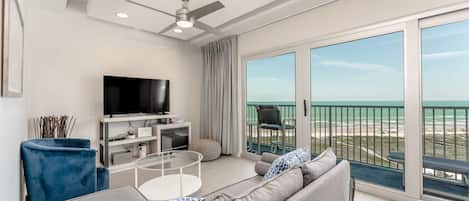 Welcome to Aquarius 706 at Aquarius Condominiums! Book today and be on the beach in no time!