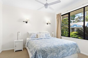 34 Ivory 3360