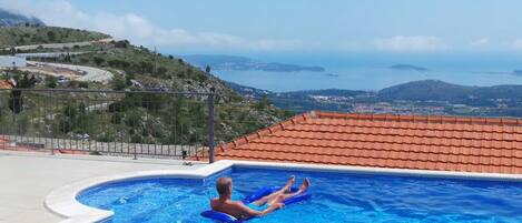 An incredible view to the Dubrovnik Riviera!