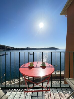 The balcony