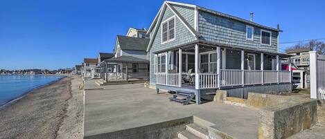 Milford Vacation Rental | 4BR | 2BA | 1,100 Sq Ft | Stairs Required