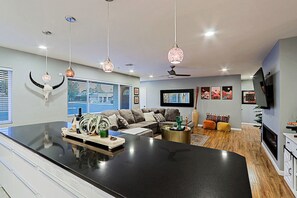 Kitchen 6