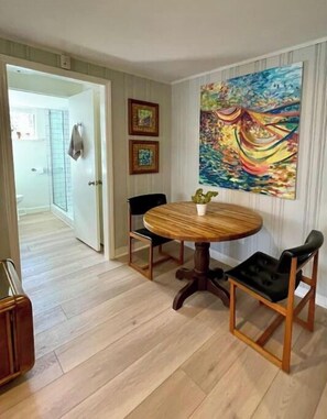 Dining nook/desk- we also have two additional stools for seating for 4.  