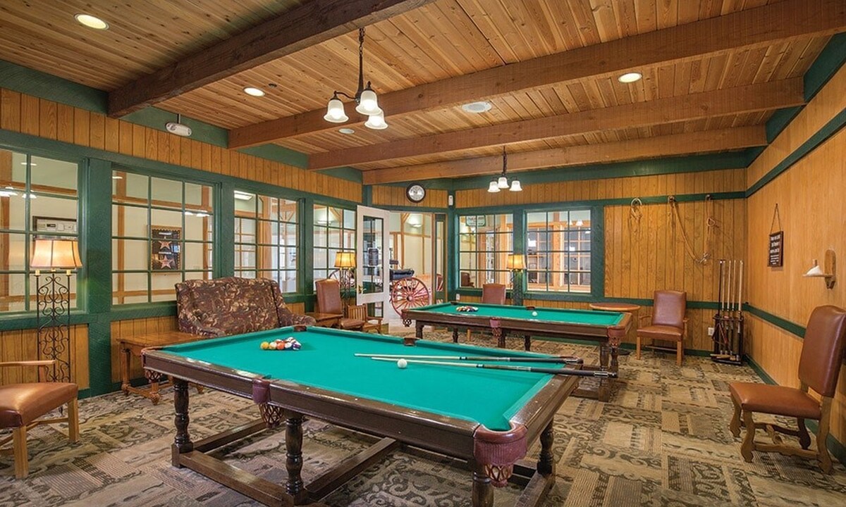 Spacious Governor’s Green 2 Bedroom Condo – Family Friendly Resort & Spa