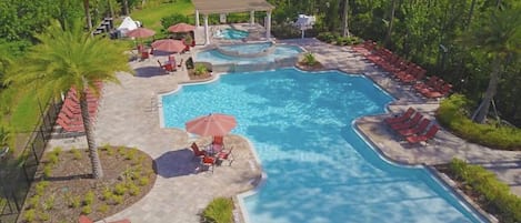 💦 Waterfall Cascade Pool and Hot Tub