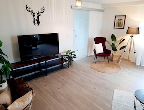 Parkside Appartement (70 qm) mit eigener Dachterrasse-Wohnzimmer 2