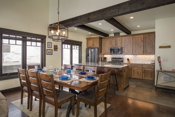 Dining Room Table with Seating For 8 People