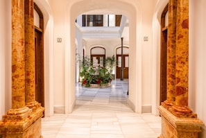 Entrada de la propiedad
