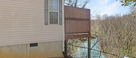 Pigeon Forge River Cabin - "Shimmering Waters" - River View